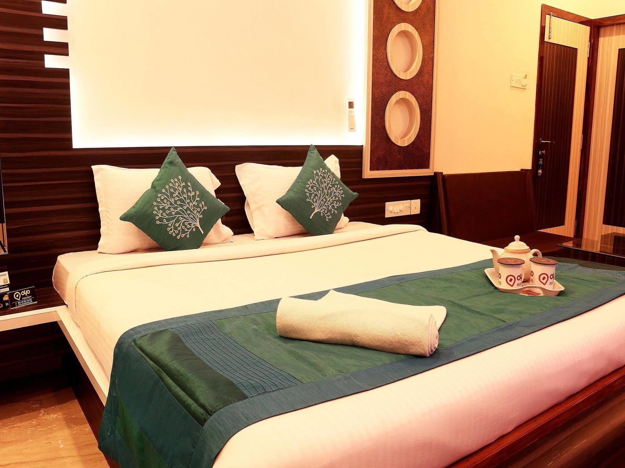 Hotel Narayani Enclave Kolkata Eksteriør bilde
