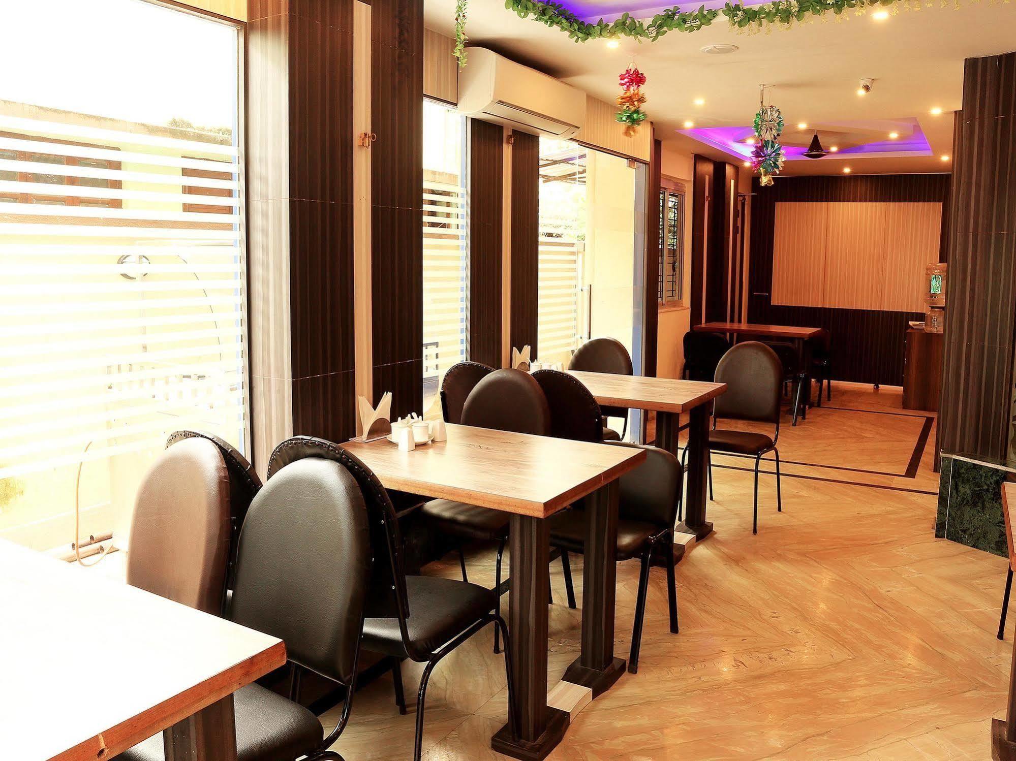 Hotel Narayani Enclave Kolkata Eksteriør bilde